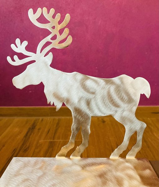 Elch aus Edelstahl geschliffen